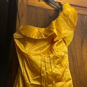 Women Yellow Dress off 1 shoulders